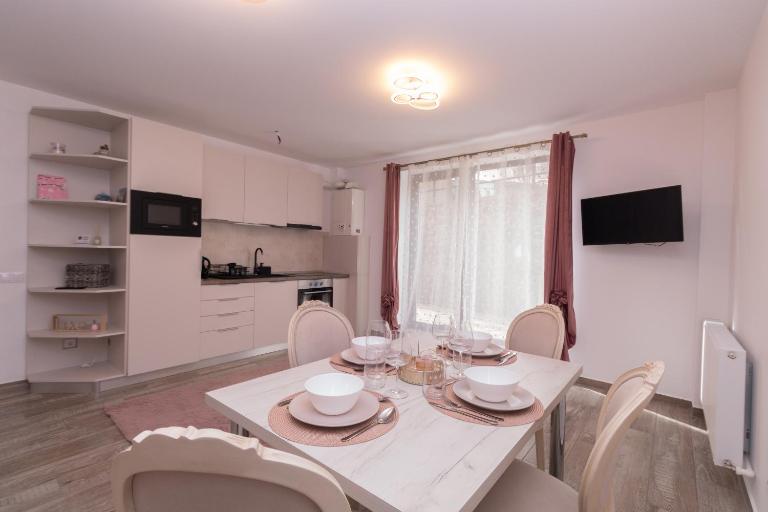White Valey Retreat One - B&B Buşteni