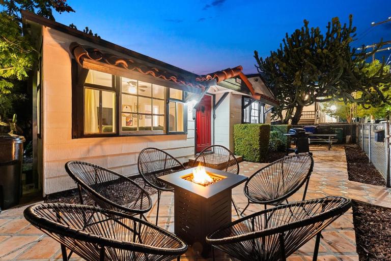 The Ruby Door by Coastline Vacation Rentals - Bed and Breakfast San Diego