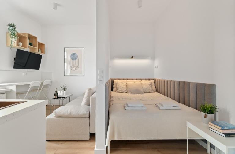 COMFISTAY Ozimska 55 - City Access and Free Parking - B&B Opole