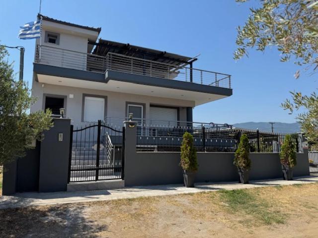 Georgia's Apartments - B&B Nea Vrasna