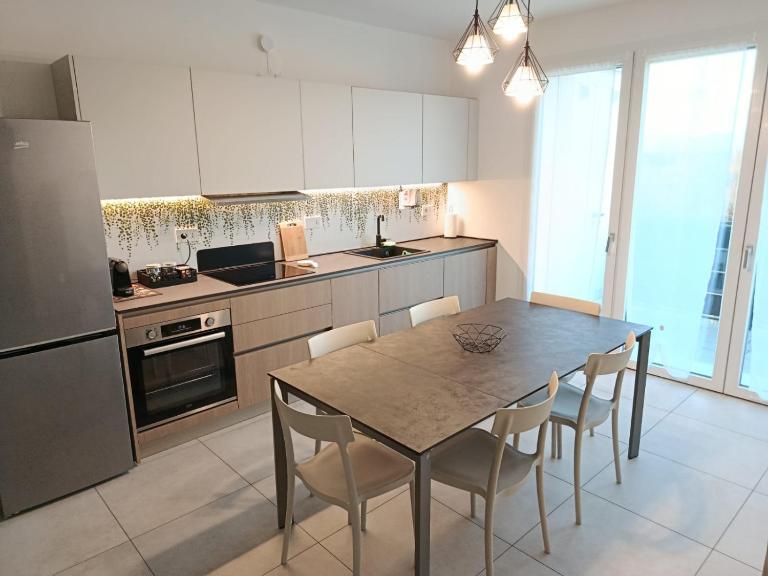 Appartamento Mogano - Bed and Breakfast Torri di Quartesolo