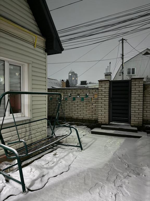 Подобово пів будинку - B&B Vinnytsia