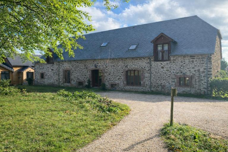 La grange de Moli - Chambres d'hôtes Vigeois
