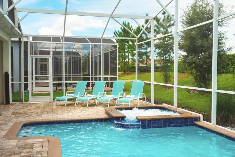 Stunning 9 Bd Single Family w/ Pool @ Champions Gate 1508 - Ferienwohnung Davenport