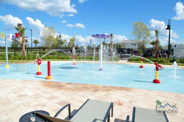 Four Bedrooms Home with Pool 3079 - Bed and Breakfast Kissimmee