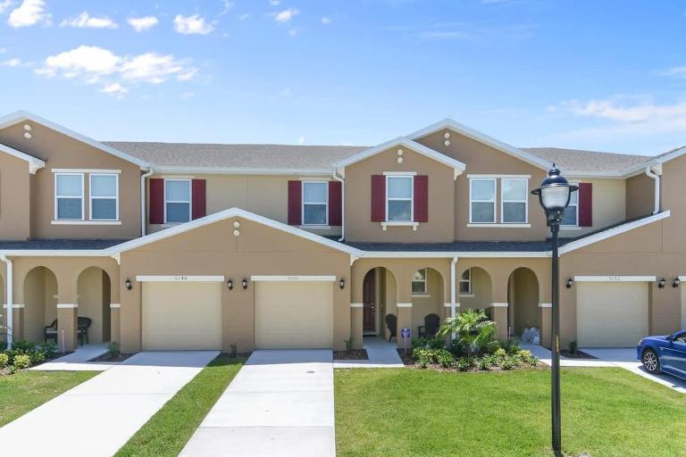Four Bedroom with GameRoom 5150A - B&B Kissimmee
