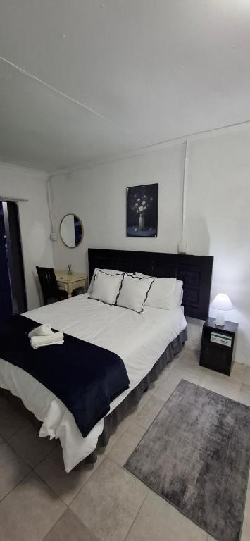 Golden Stay Guest House - Ferienwohnung Mbombela