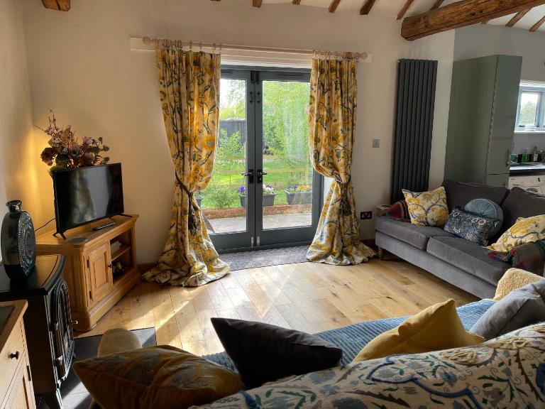 The Tack Room pet friendly boutique apartment - B&B Stowmarket