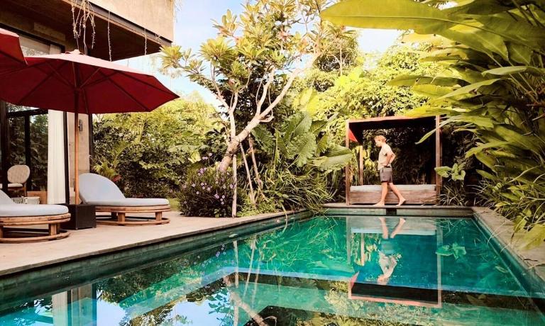 Pigstone Design Studios Beachfront - B&B Tanah Lot