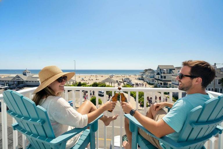 Ocean Views Newly Renovated Private Balcony - Chambres d'hôtes Hampton