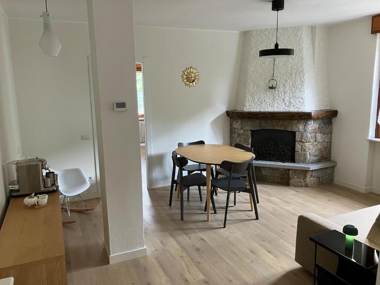 Designer apartment in Lanzada, Valmalenco - B&B Lanzada