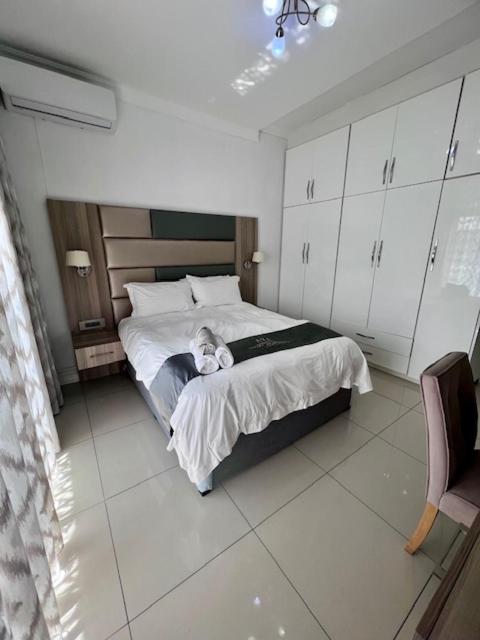 AYA LUXURY APARTMENTS 79 - B&B Durban