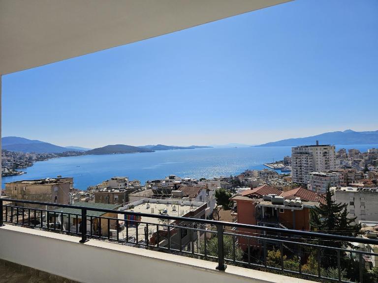 Ionian Apartment Saranda 304 - Chambres d'hôtes Saranda