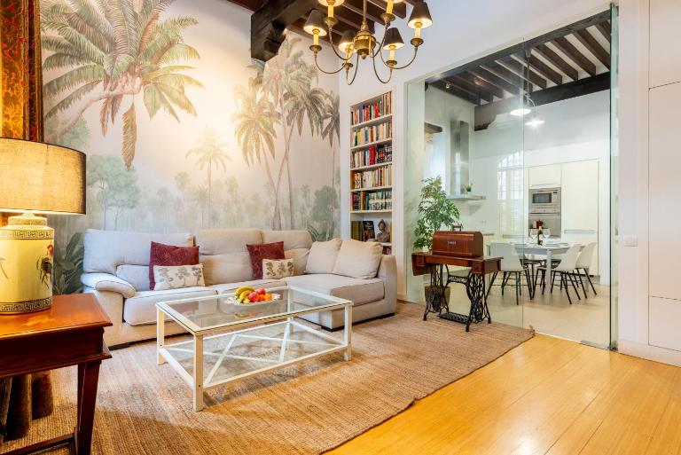 AD10 Amazing House near Cathedral by Antonia Diaz street - B&B Sevilla