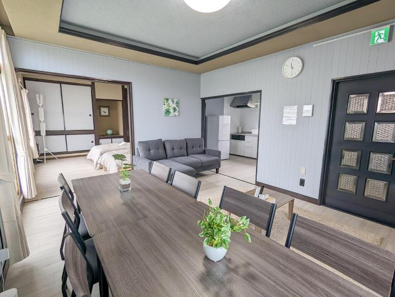 釧路の繁華街近く コンビニ隣 利便性抜群で駐車場も広い大町貸切戸建て - B&B Kushiro