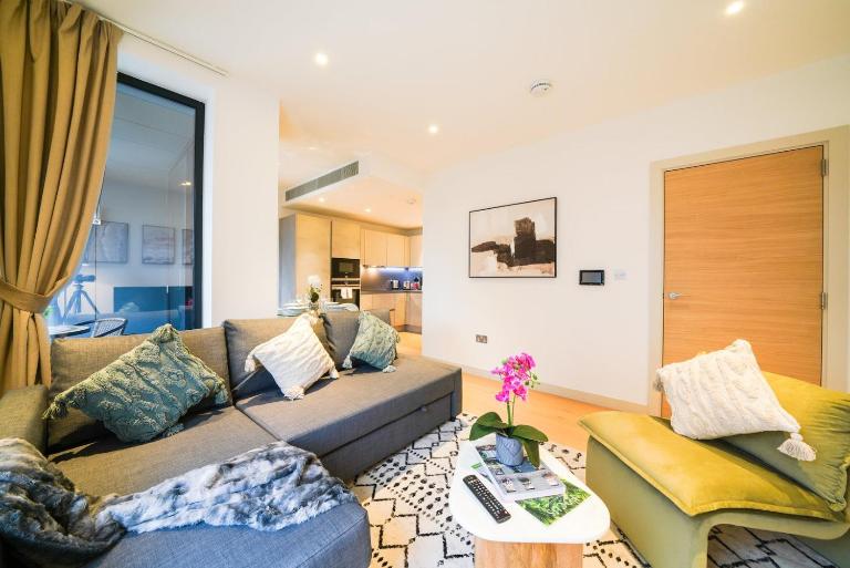 Executive 1 Bed Apartment in Central London near Victoria Station FREE WIFI by City Stay Aparts London - Ferienwohnung London