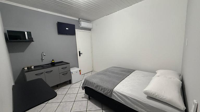 Flat completo em excelente localização - B&B Chapecó