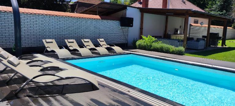Ady13 Vendégház Eger - B&B Eger