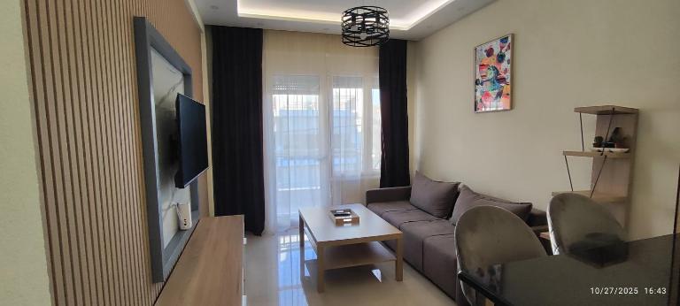 M&S Homes 2 bedrooms - B&B Peraía