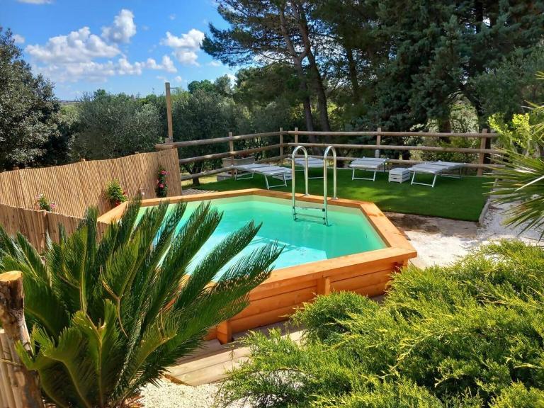 HOME 21 Locorotondo | Piscina Idro e Calcetto - Ferienwohnung Locorotondo