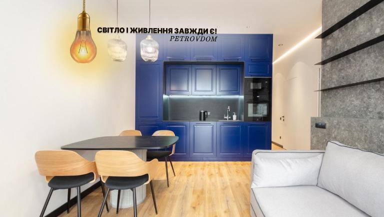 4-99 Yaroslaviv Grad, Bulvarno Kudriavska 17b, Kyiv centre, Golden Gate metro nearby, fantastic city view, 15 kW backup power, Petrovdom Apartment - B&B Kyiv