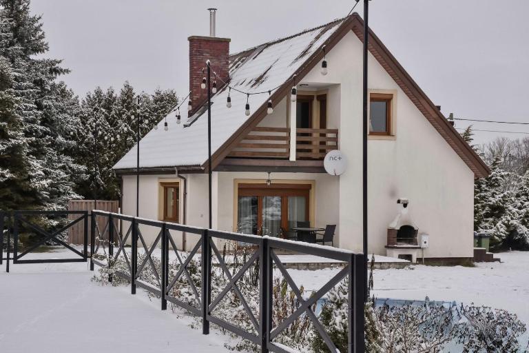 POCZĄTEK JUTRA domek & balia blisko Białegostoku - B&B Pajewo