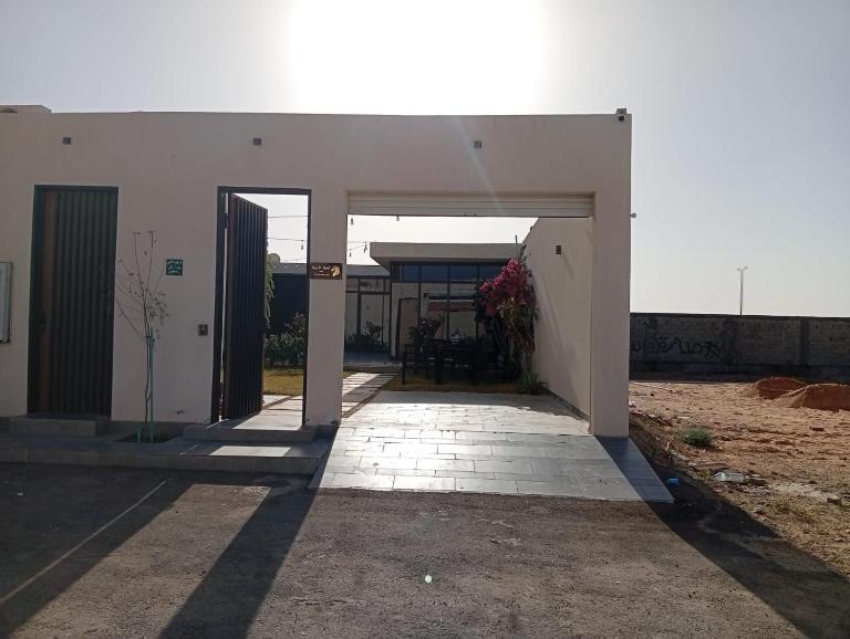 شاليه كحيلة الاصيلة حي النقيب رقم 3 - Chambres d'hôtes Buraydah