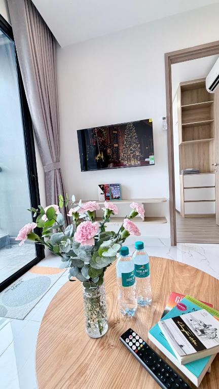 Gloly Hight - 3 2 luxurious bedrooms, near vincom maga mall - B&B Long Bình
