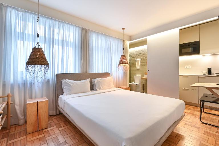 Sleep in Office - B&B Porto