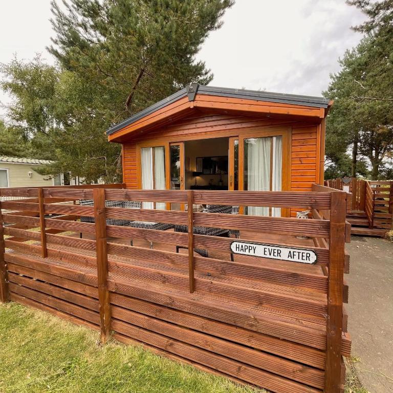 Happy Ever After Lodge - B&B Morpeth