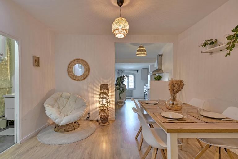 Fusterie - Paisible T3 centre historique - Bed and Breakfast Avignon