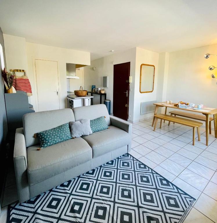 Bright cocoon with terrace near La Baule beach - B&B La Baule-Escoublac
