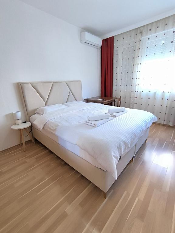 Central Station Apartment Podgorica - Ferienwohnung Podgorica