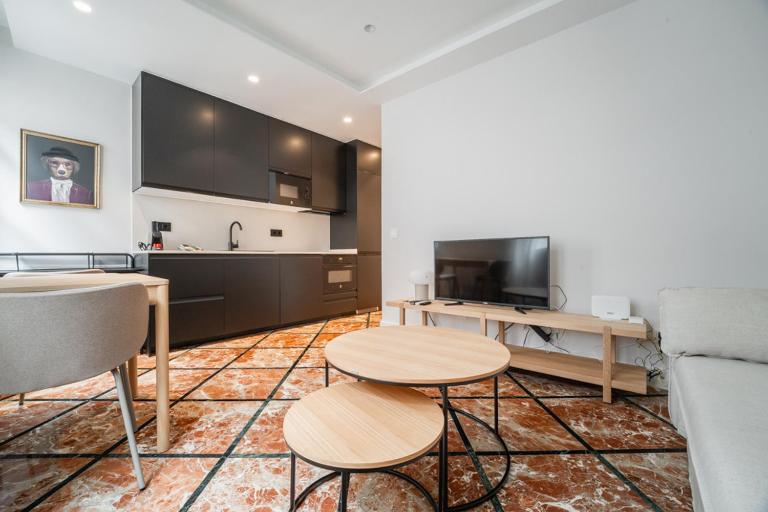 Modern bright - 1Bedroom 1Bath-Malasaña - Bed and Breakfast Madrid