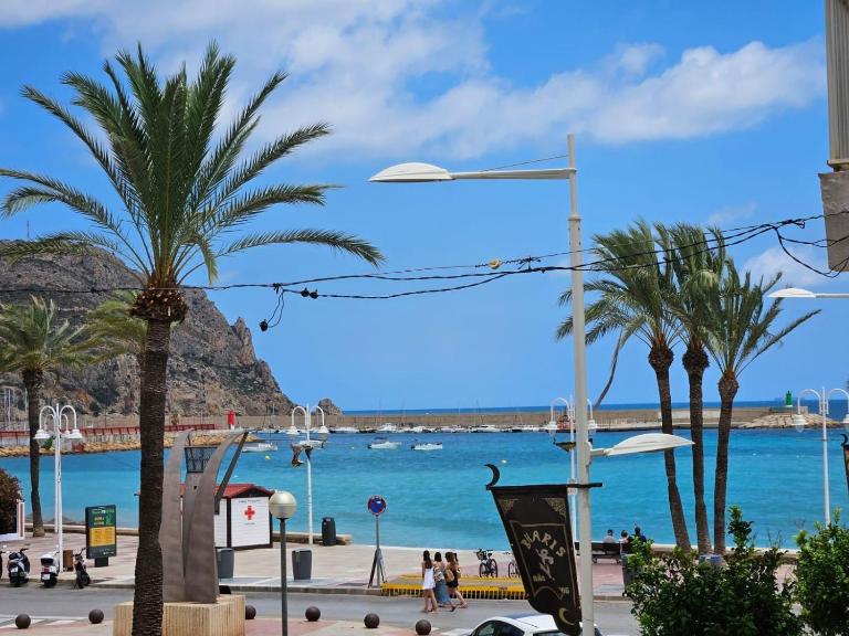 Jaime I Sea Breeze Apartment - B&B Xàbia