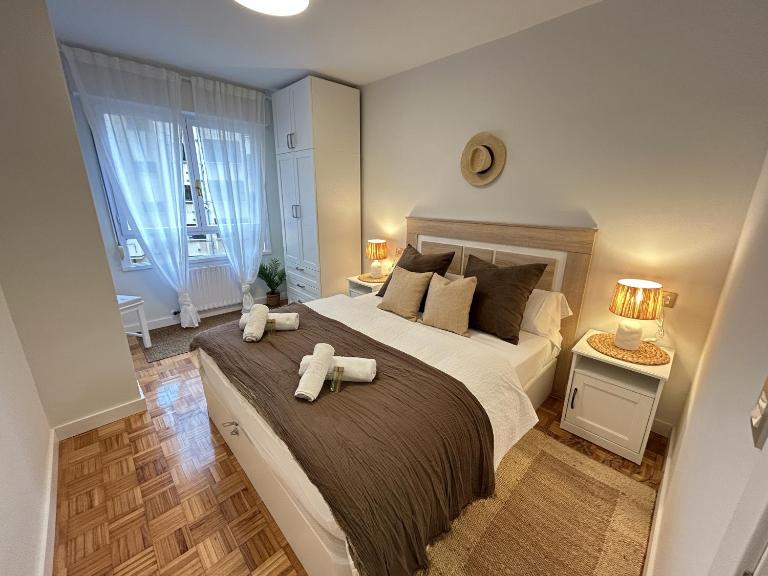 Parque de Invierno - Oviedo - Parking - Wifi - 5 min del centro - B&B Oviedo