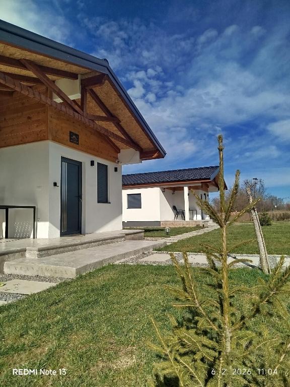 Sunny Apartments - B&B Malo Laole