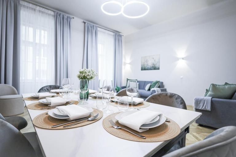 3 BDR - Apartment Elegance, in Vienna's City Center - B&B Vienna