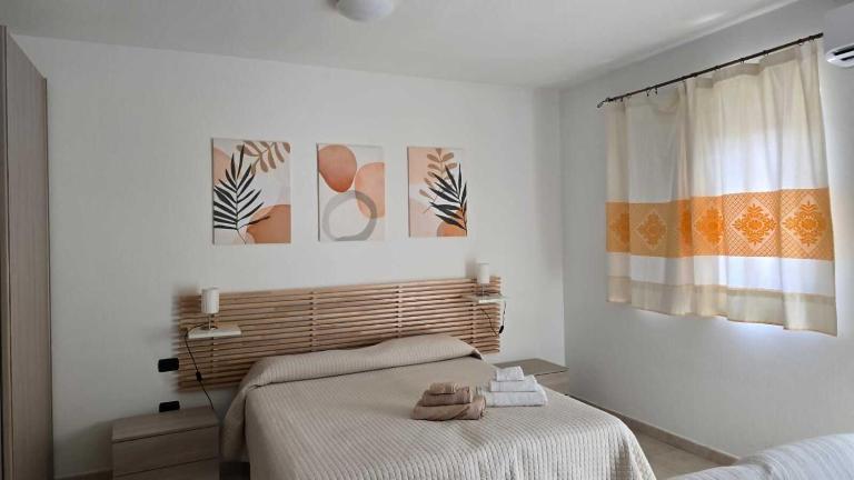 Monolocale in centro con parcheggio privato! - B&B Palau