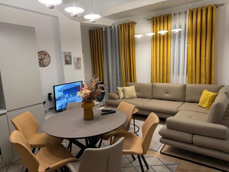 Family Holiday Apartment - B&B Golem