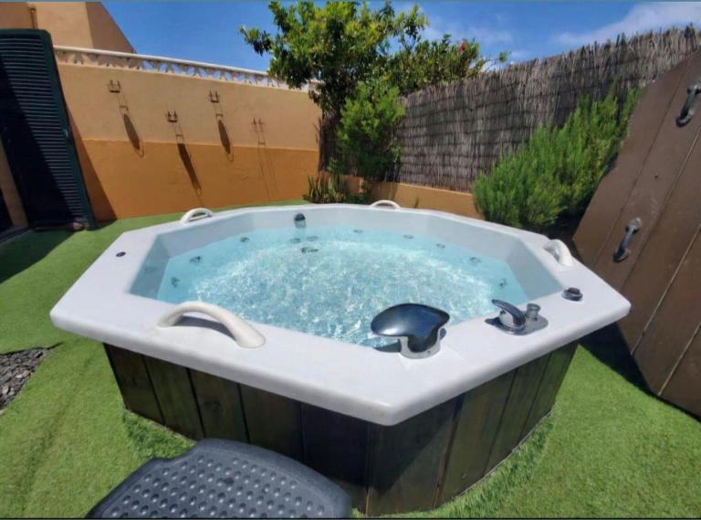 Cuyagua - B&B Corralejo