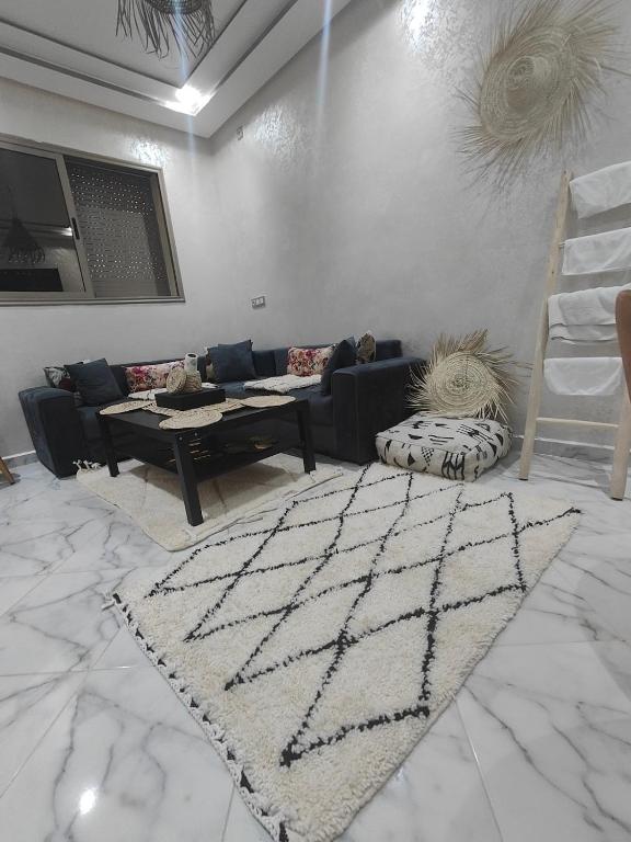 Cozy GenYcool Apartment Meknes Center - B&B Meknes