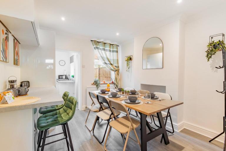 Workers Stay NorwichParkingKitchenSleeps 6 - B&B Norwich