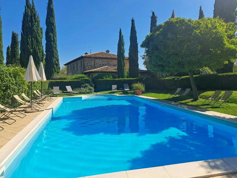 Private Pool Villa On Wine Estate Near Montalcino - B&B Grosseto