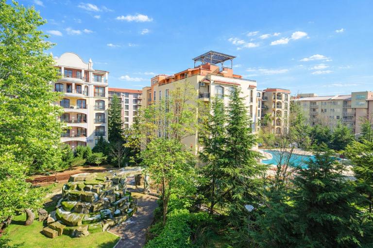 Harmony Suites-1 Private Apartment 42А - B&B Slanchev Bryag
