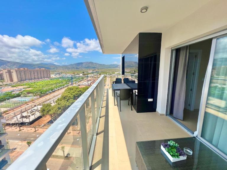 C10 - Ciudad Jardin I, Prime - ServHouse - Ferienwohnung El Borseral