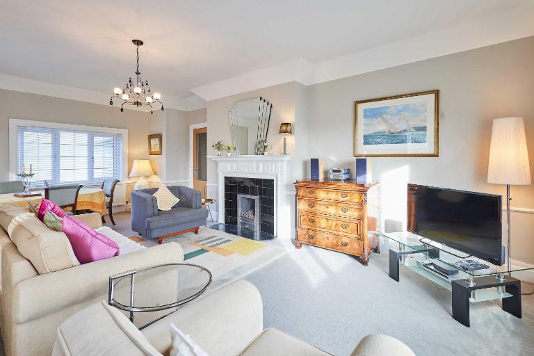 Host & Stay - Deepdale Apartment - B&B Scarborough