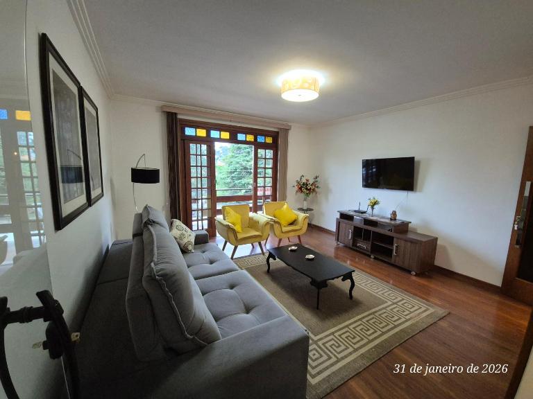 Casa excelente localização perto dos principais pontos turísticos da - Chambres d'hôtes Teresópolis