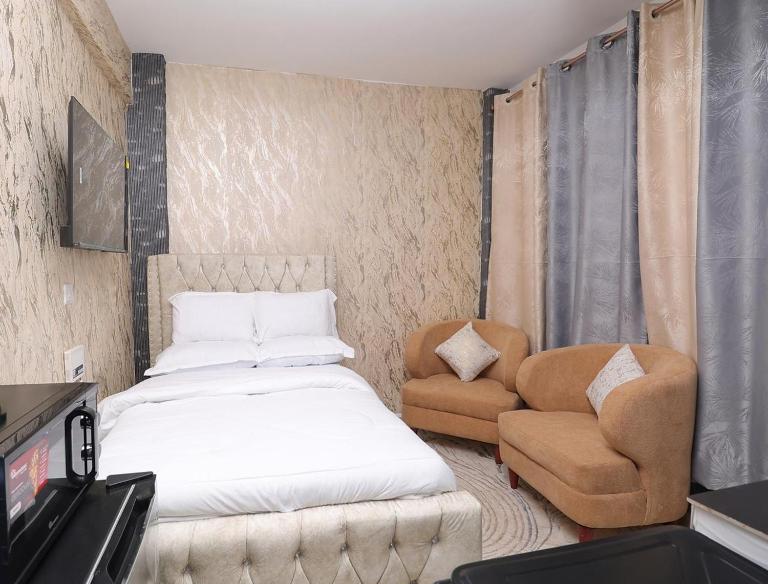 JS Urban Stays - B&B Nakuru