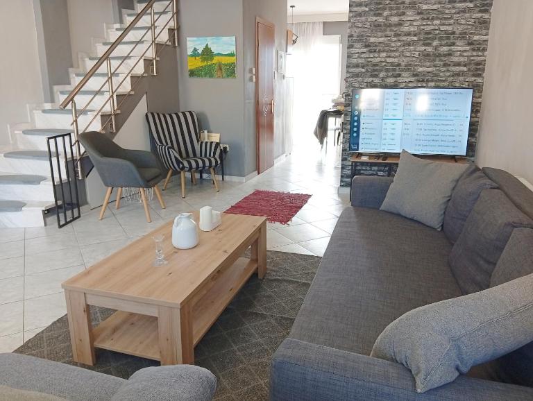 COZY MAISONETTE FILOXENIA SERREs - B&B Sérres